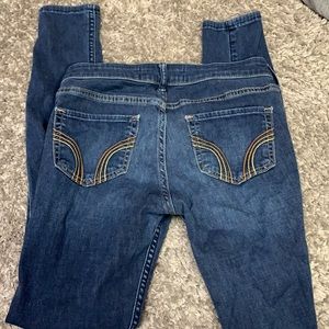 HOLLISTER jeans 3